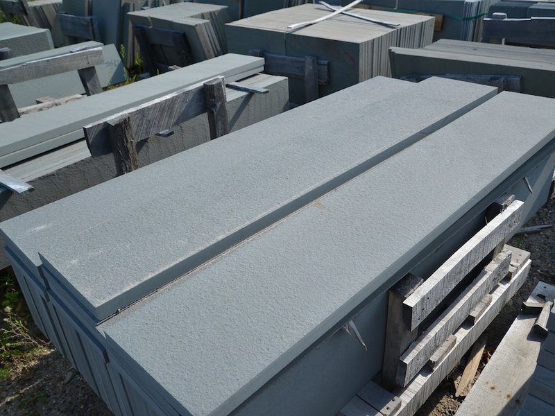 Bluestone Tread 